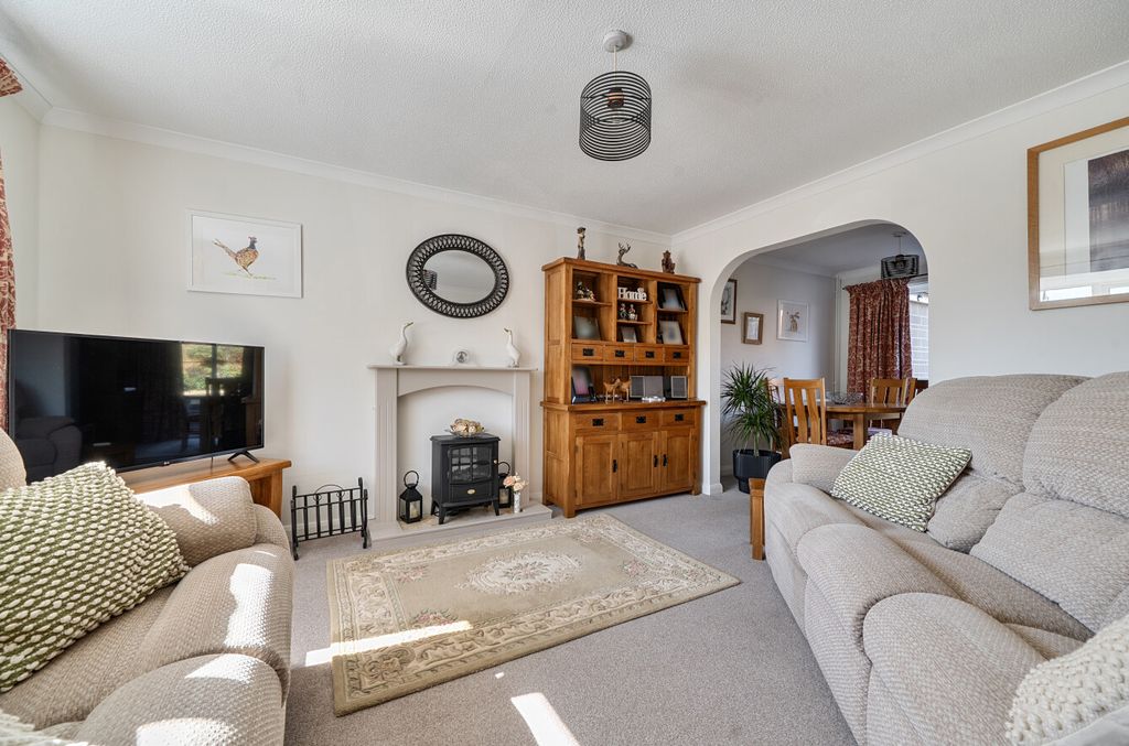 Property photo 2 of 26 1503484-16-6A7Aec...