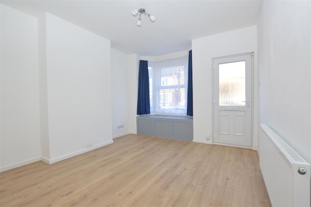 Property photo 3 of 8 Dsc_0259.Jpg