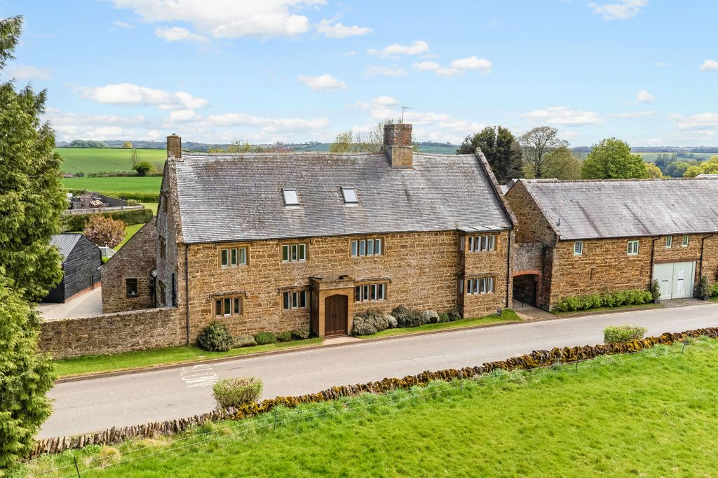 Property photo 1 of 7 Image 1