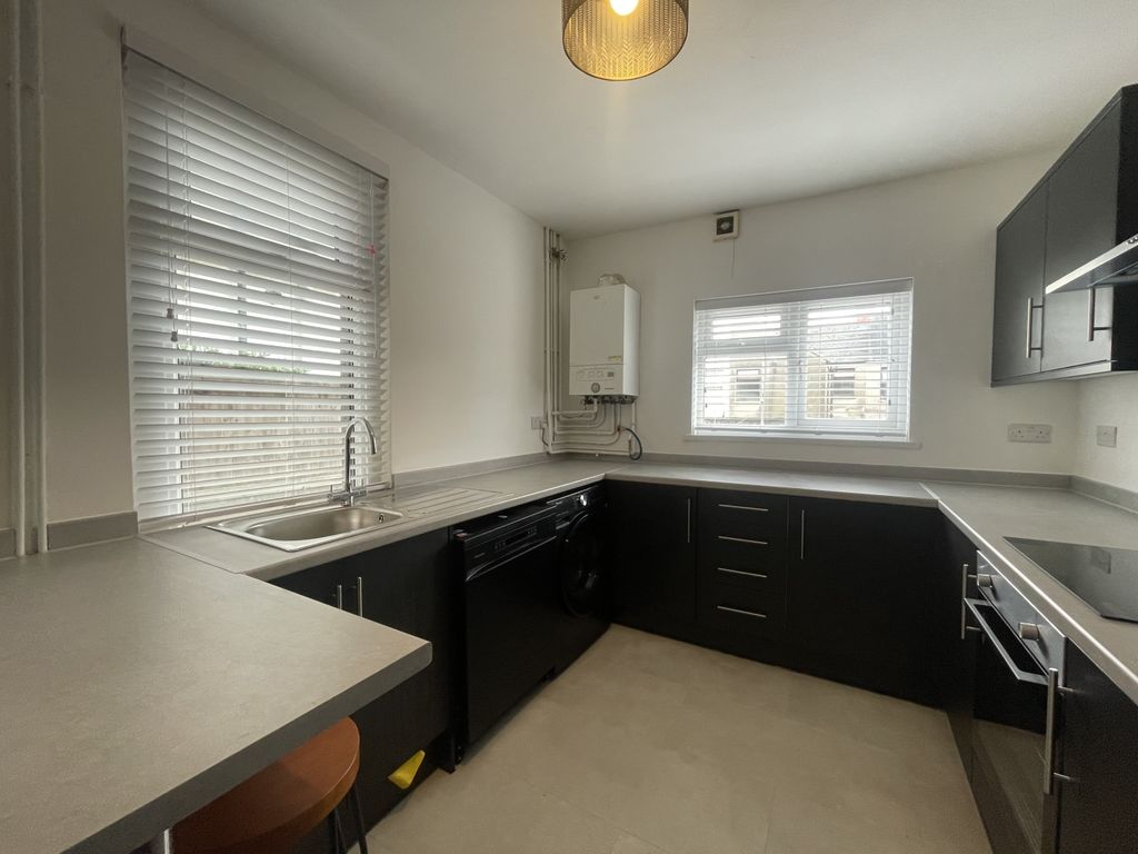 Property photo 1 of 12 Img_8307