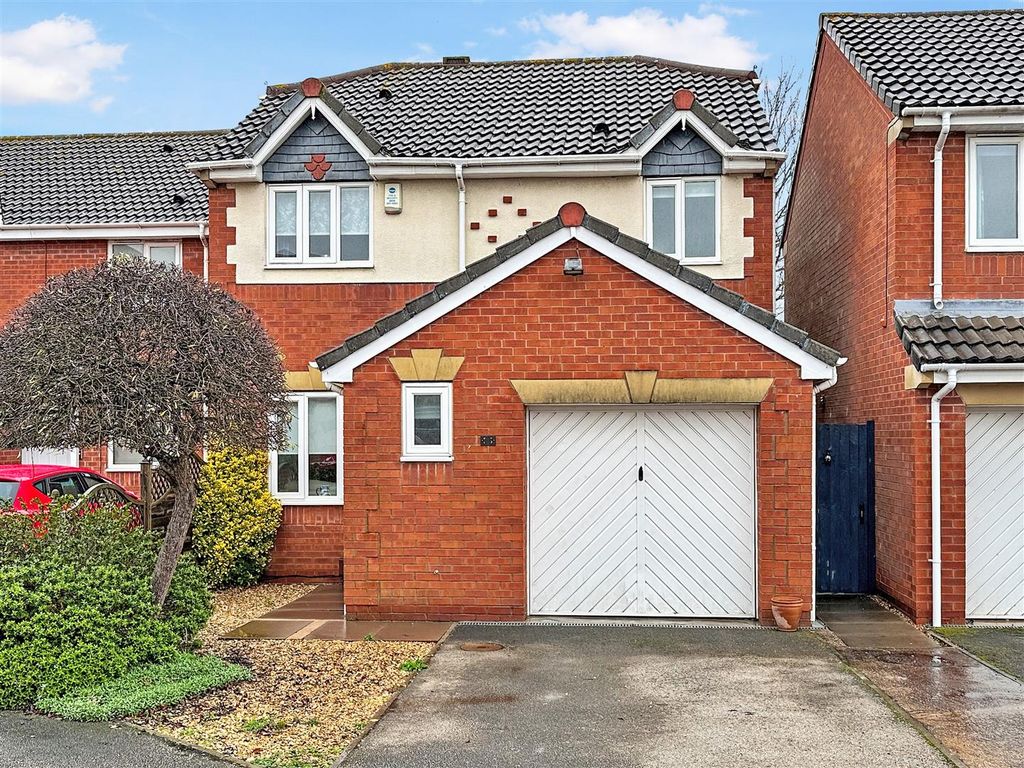 Property photo 1 of 20 Front Aspect 518