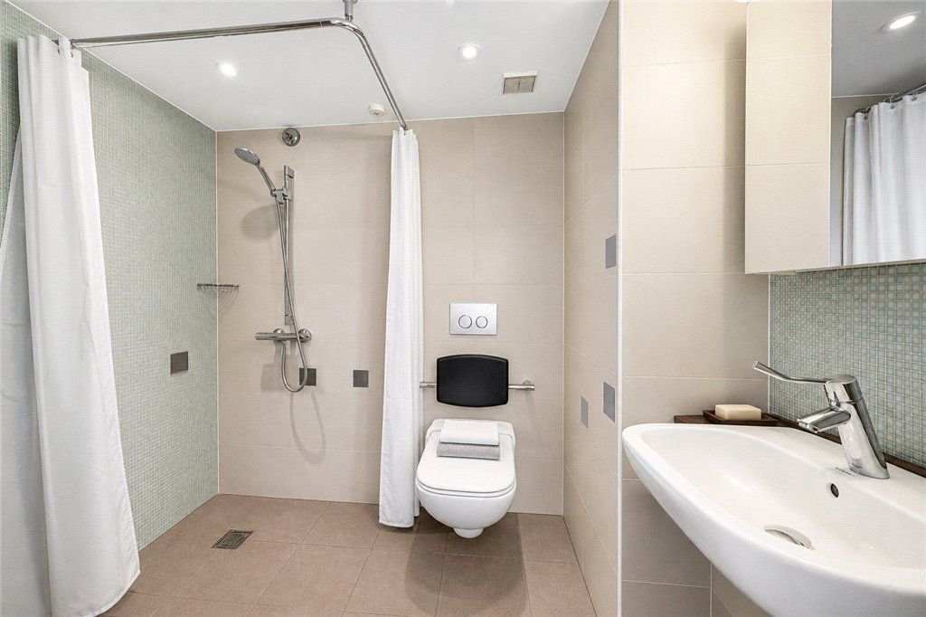 Property photo 3 of 8 Picture No. 04