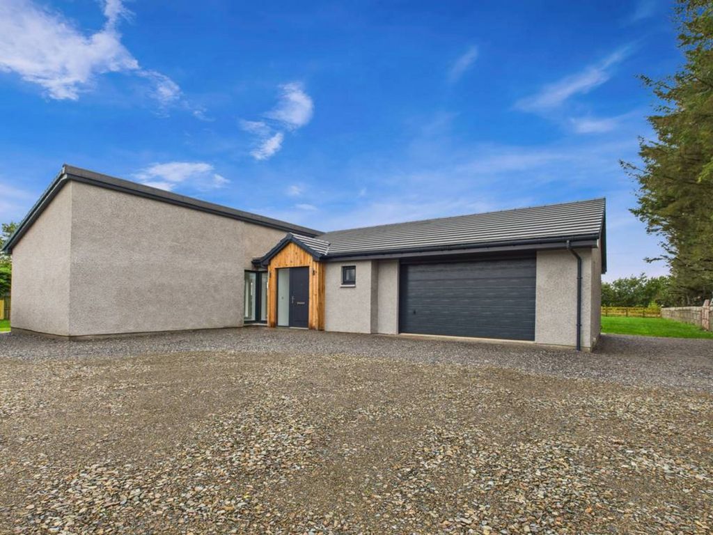 Property photo 3 of 29