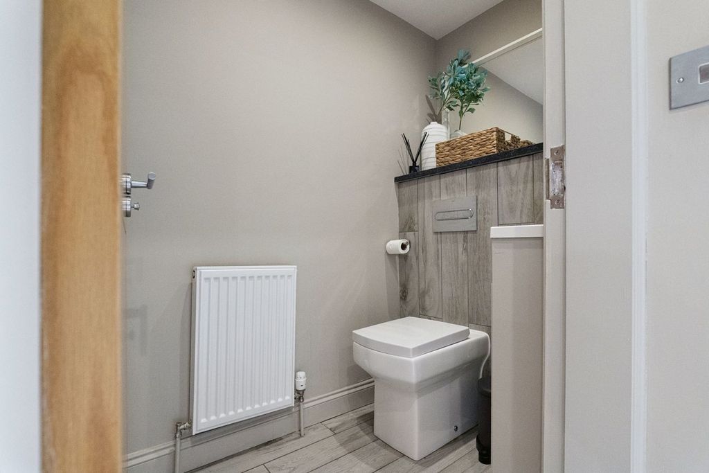 Additional image 19 of 4 bed property for saleMidton Road, Ayr KA7