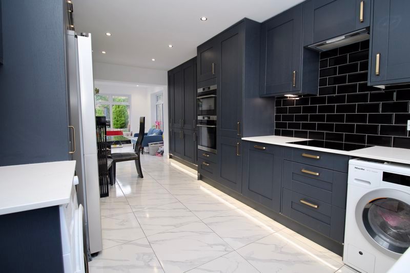 Property photo 2 of 15 Kitchen/Diner