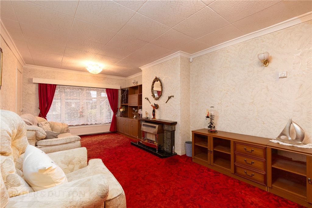 Property photo 3 of 27 Picture No. 24