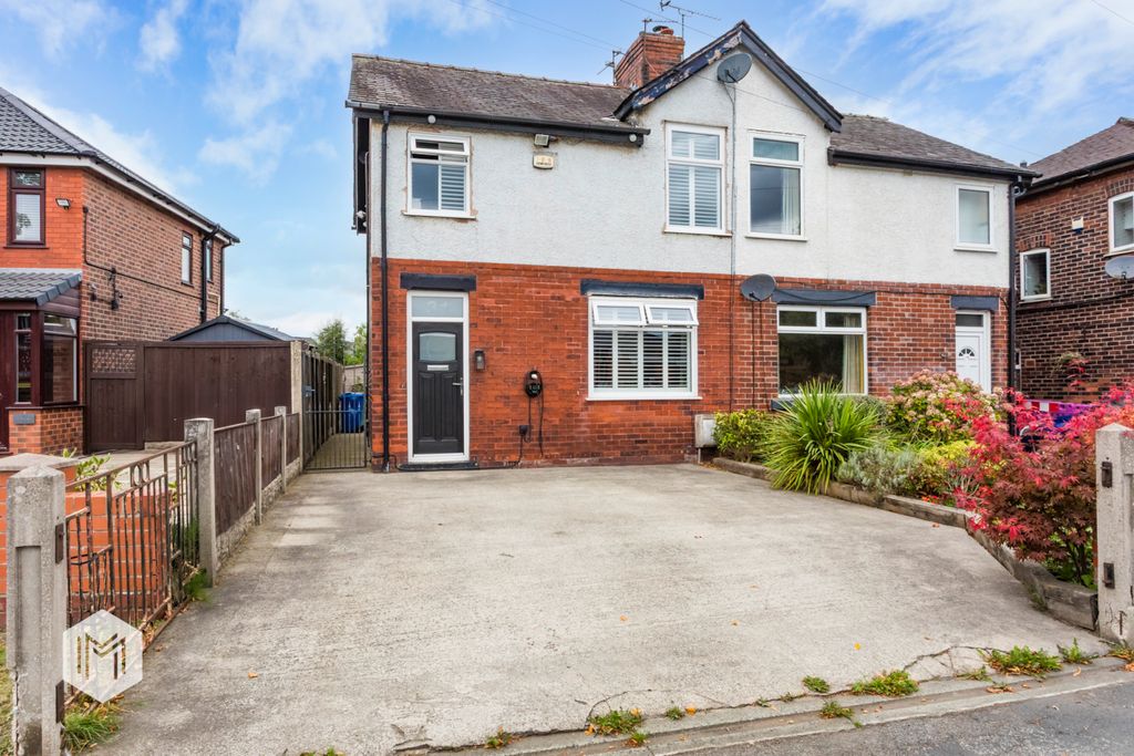 Property photo 1 of 19 Picture No. 18