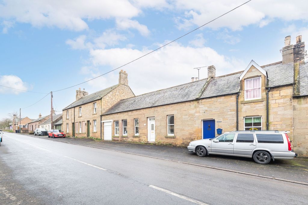 Property photo 2 of 21 Front External