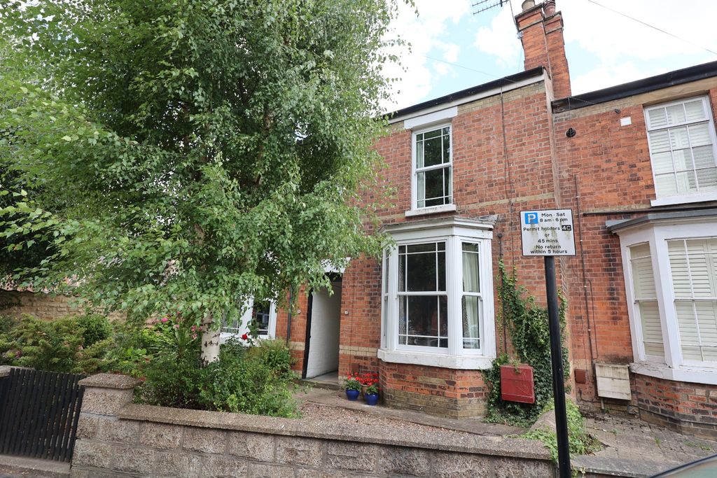 Property photo 1 of 19 5296130