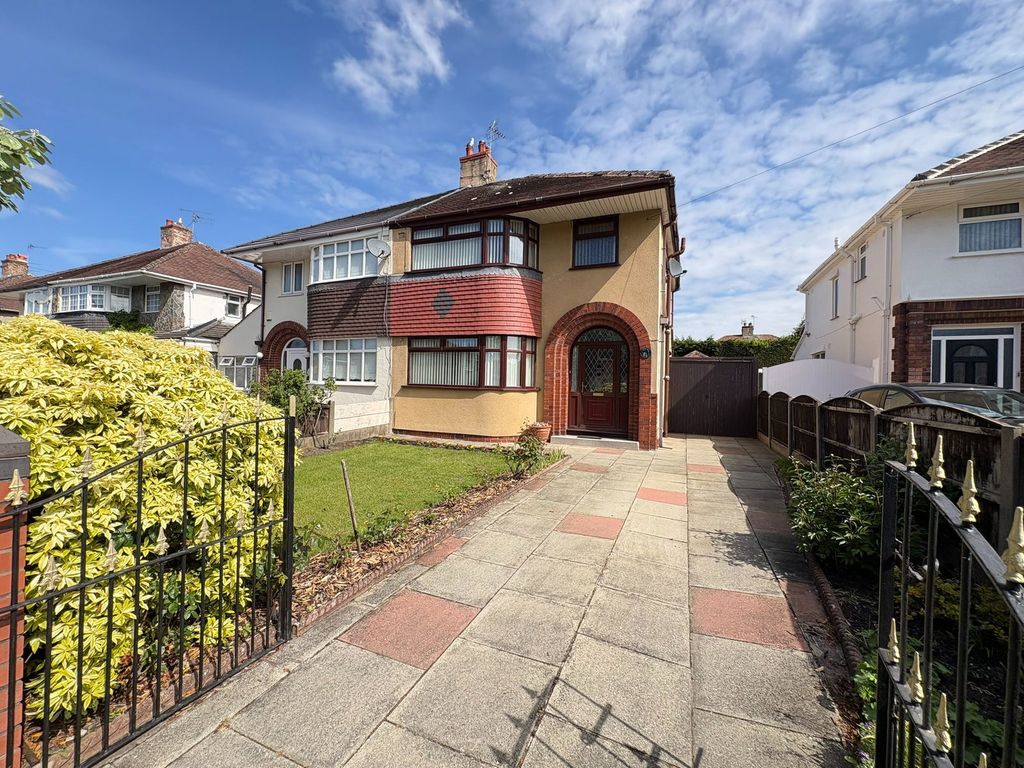 Property photo 1 of 27