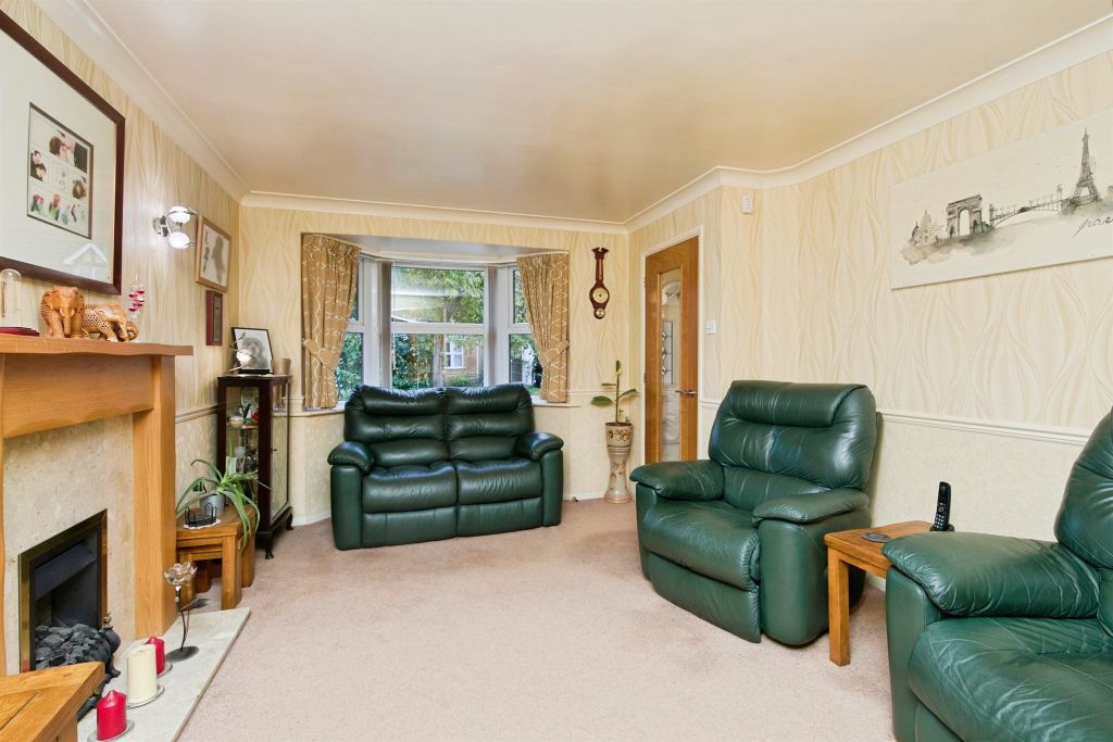 Property photo 3 of 16