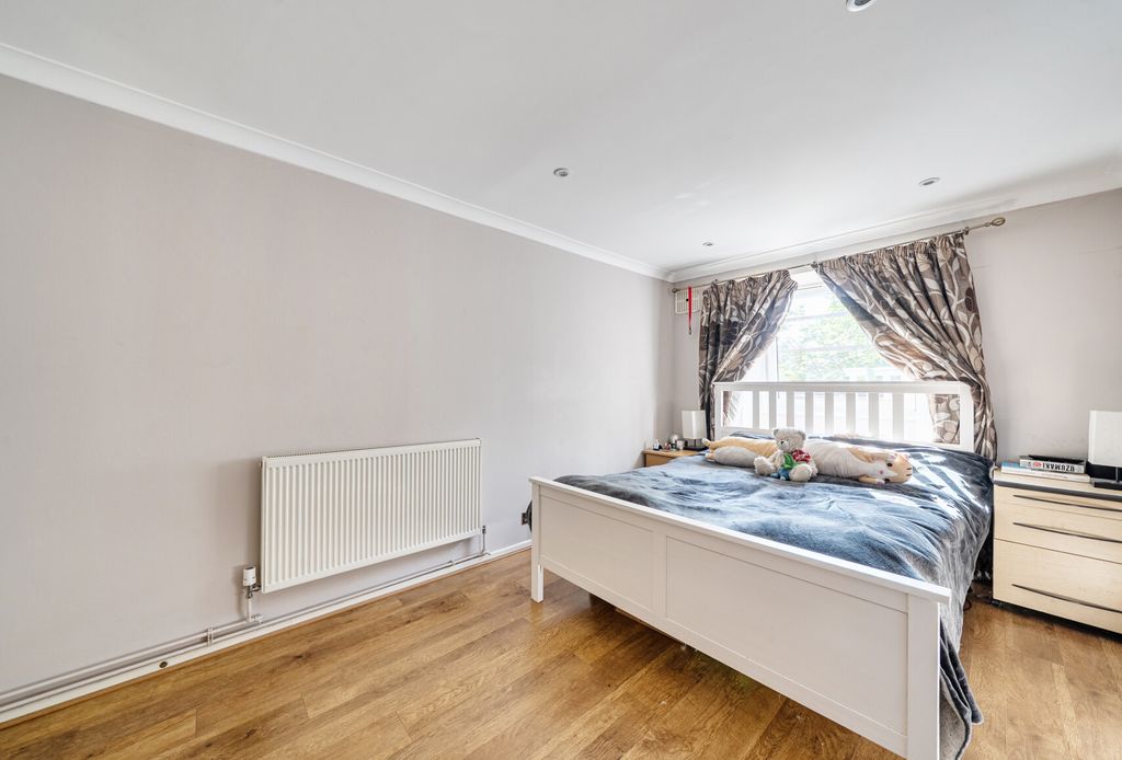 Property photo 3 of 10 1449336-6-69E8Efe...