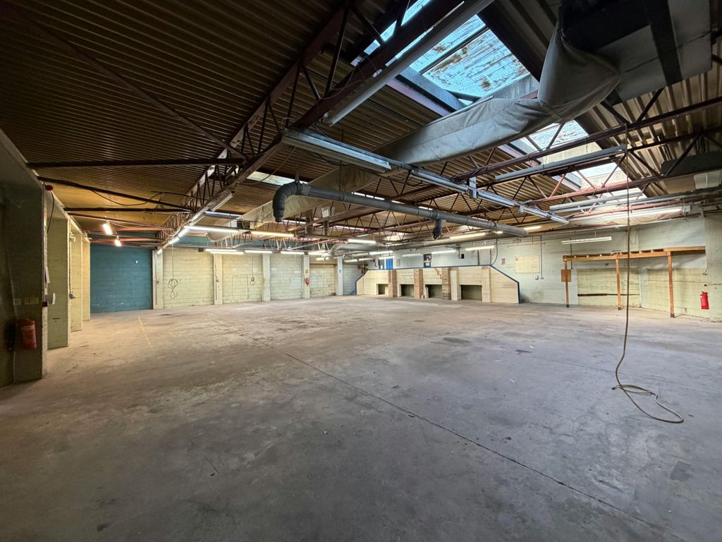 Property photo 2 of 11 P4.Jpeg