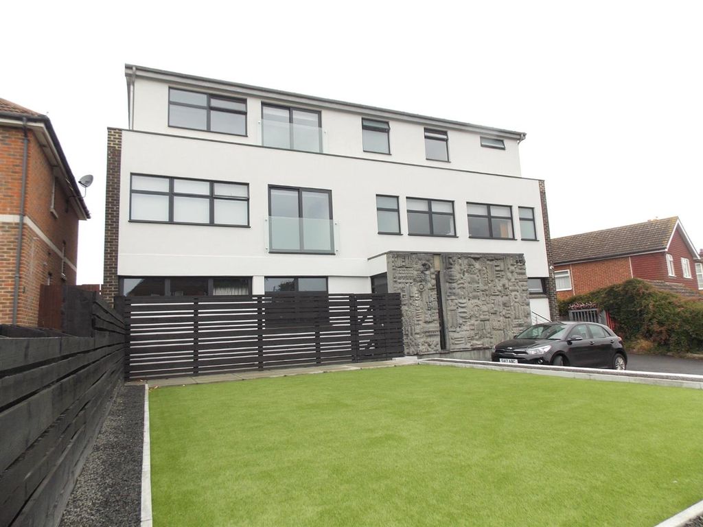 Property photo 1 of 8 Front.Jpg