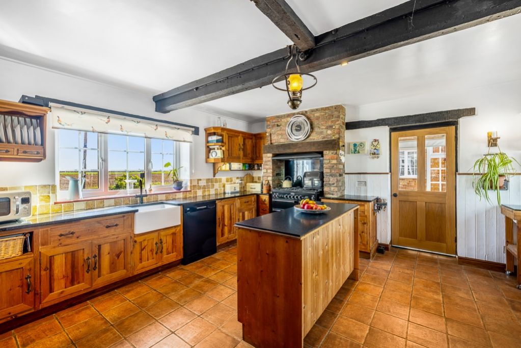 Property photo 3 of 48 White Cross Farm (Fosdyke)-37