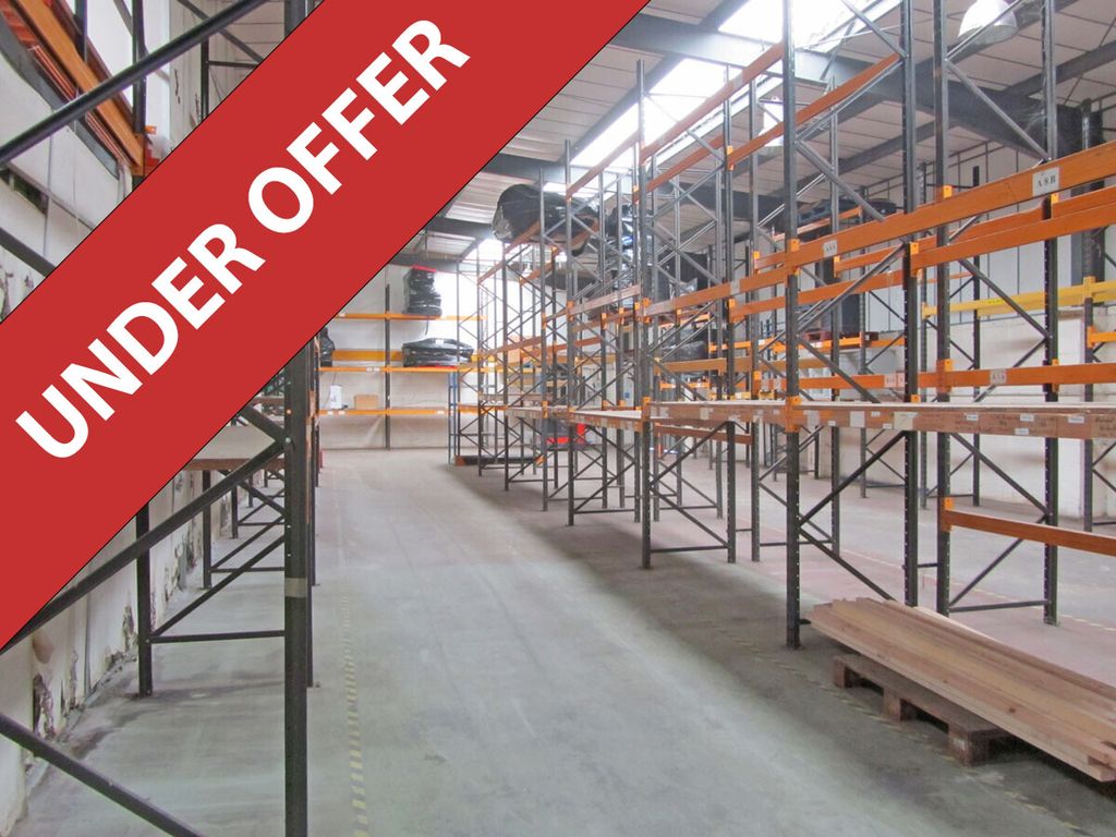 Property photo 2 of 8 29, Uckfield