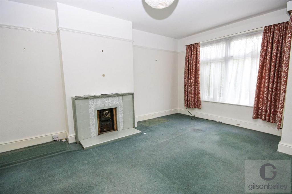 Property photo 2 of 14 13-Img_8724.Jpg