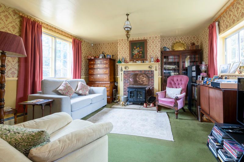 Property photo 3 of 16 Photo 5