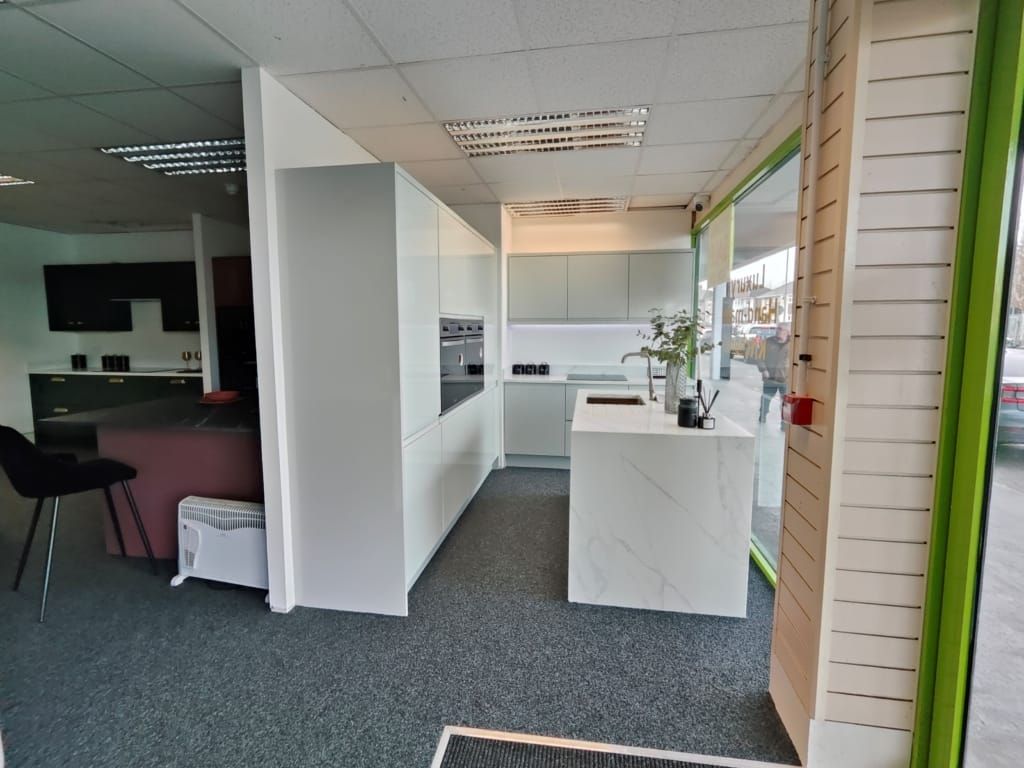 Property photo 2 of 12