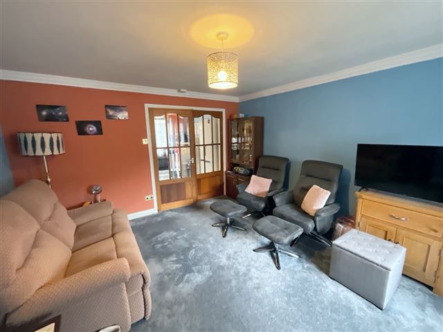 Property photo 3 of 21 Living Room