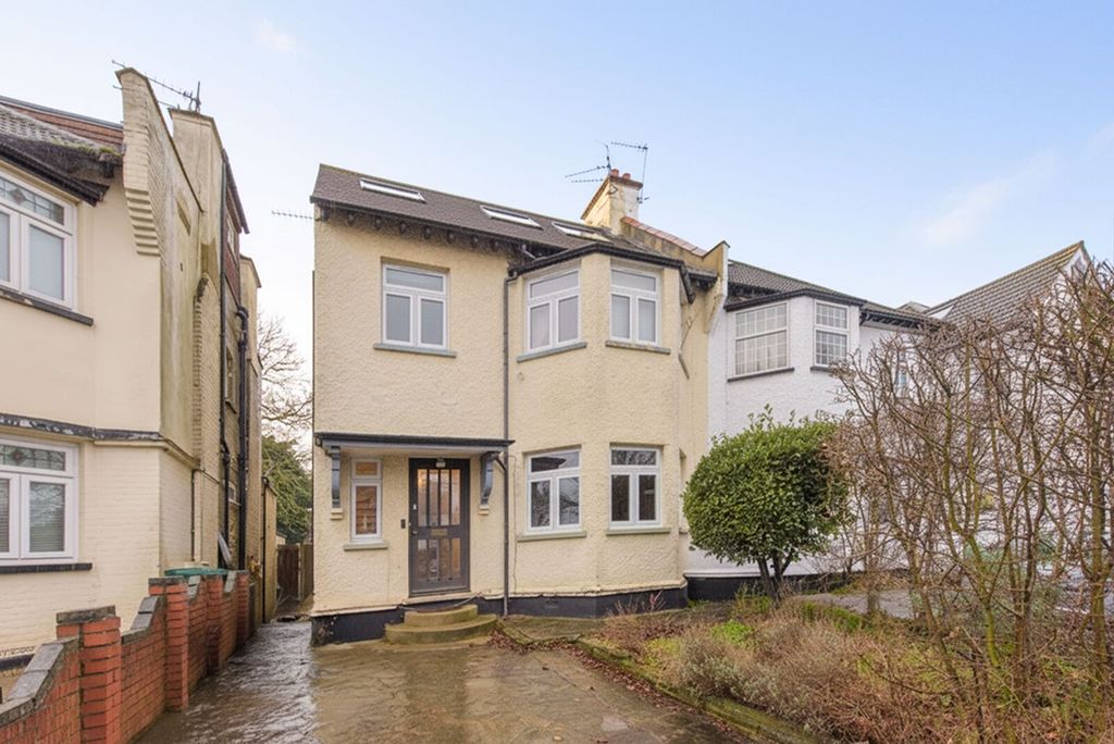 Property photo 1 of 13
