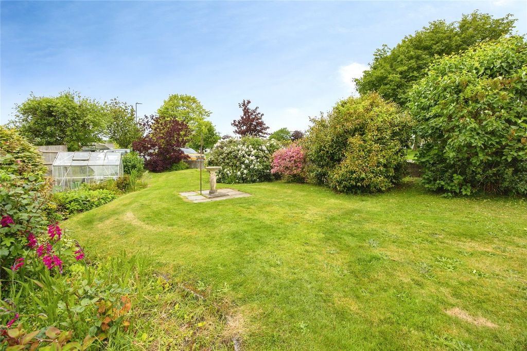 Property photo 2 of 18 Picture No. 49