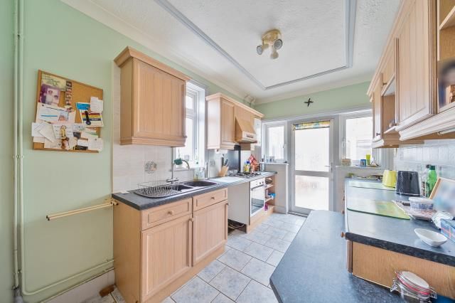 Property photo 3 of 22 Kitchen