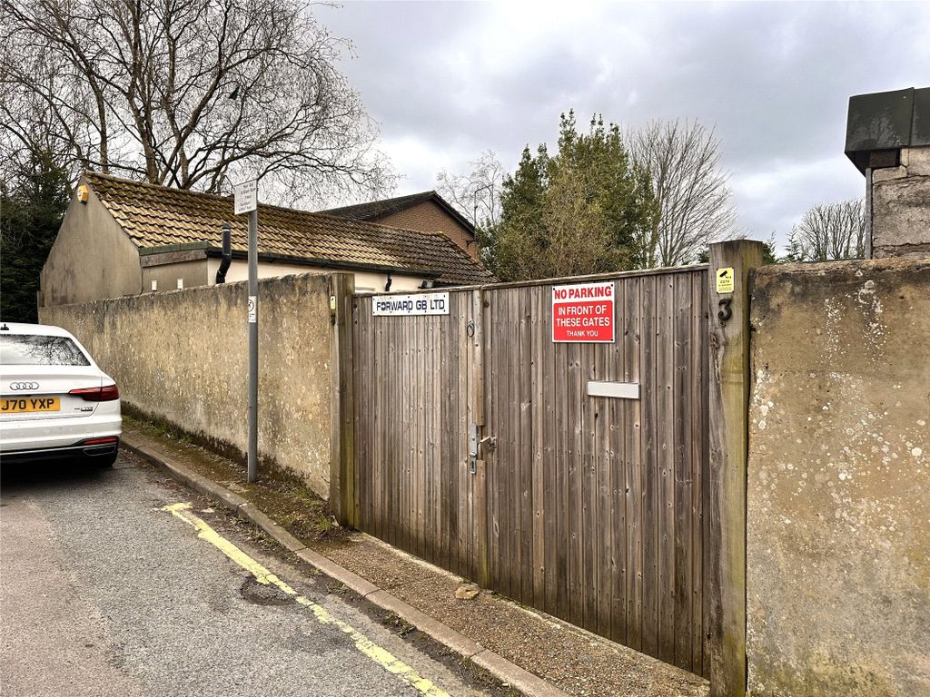 Property photo 1 of 11 Picture No. 11