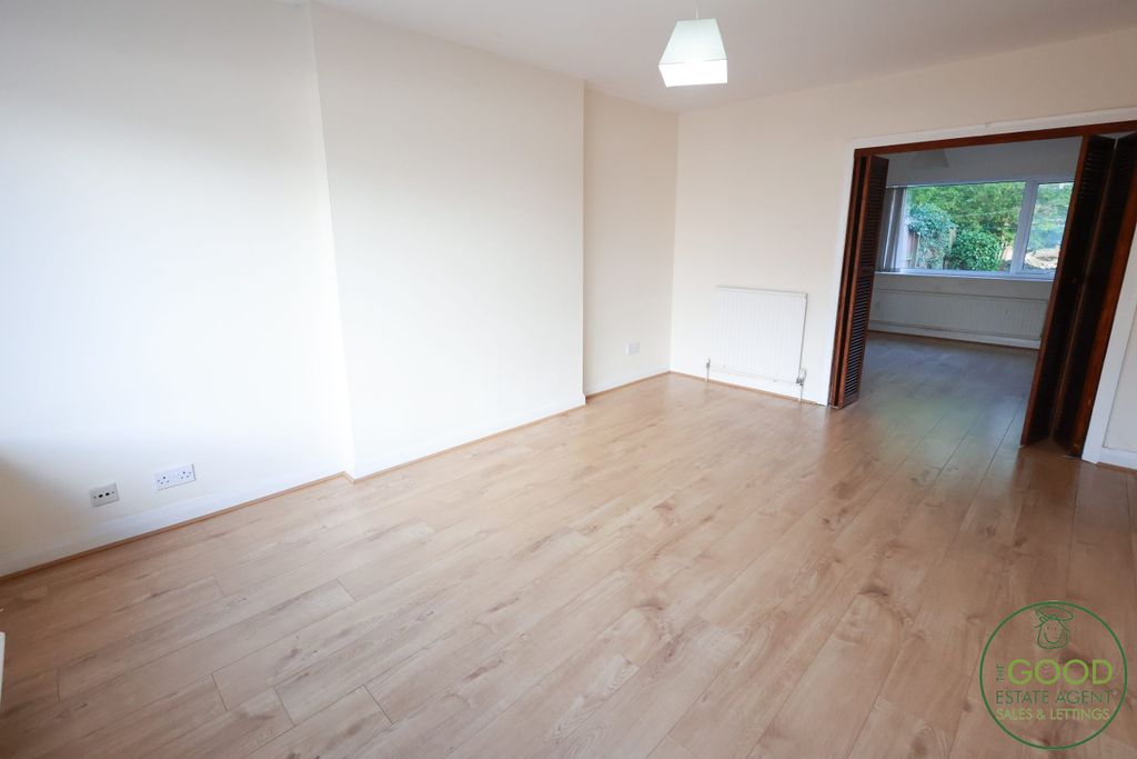 Property photo 3 of 23