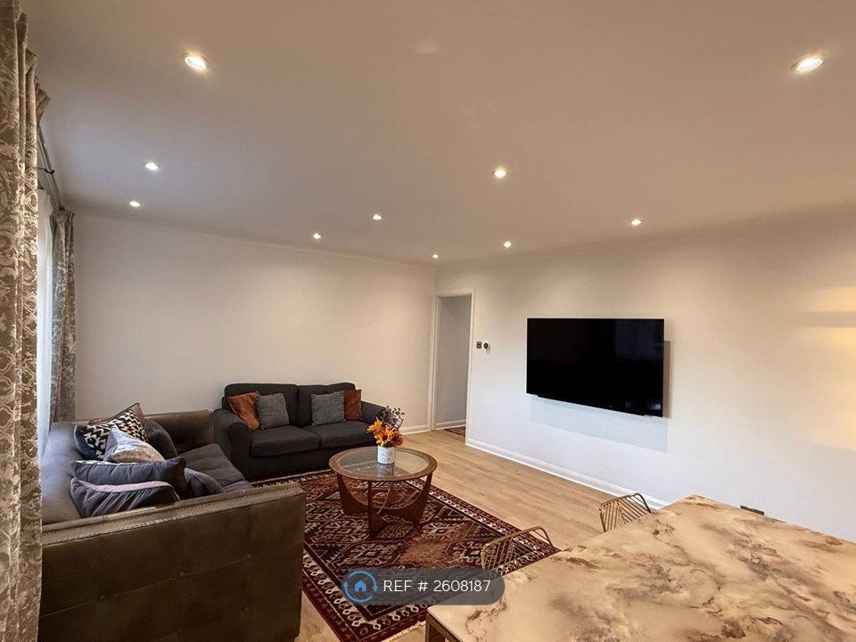 Property photo 2 of 13 Living Room