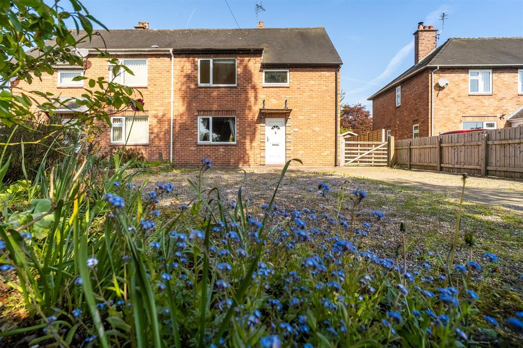 Property photo 2 of 19 7Ravenscorner-18.Jpg