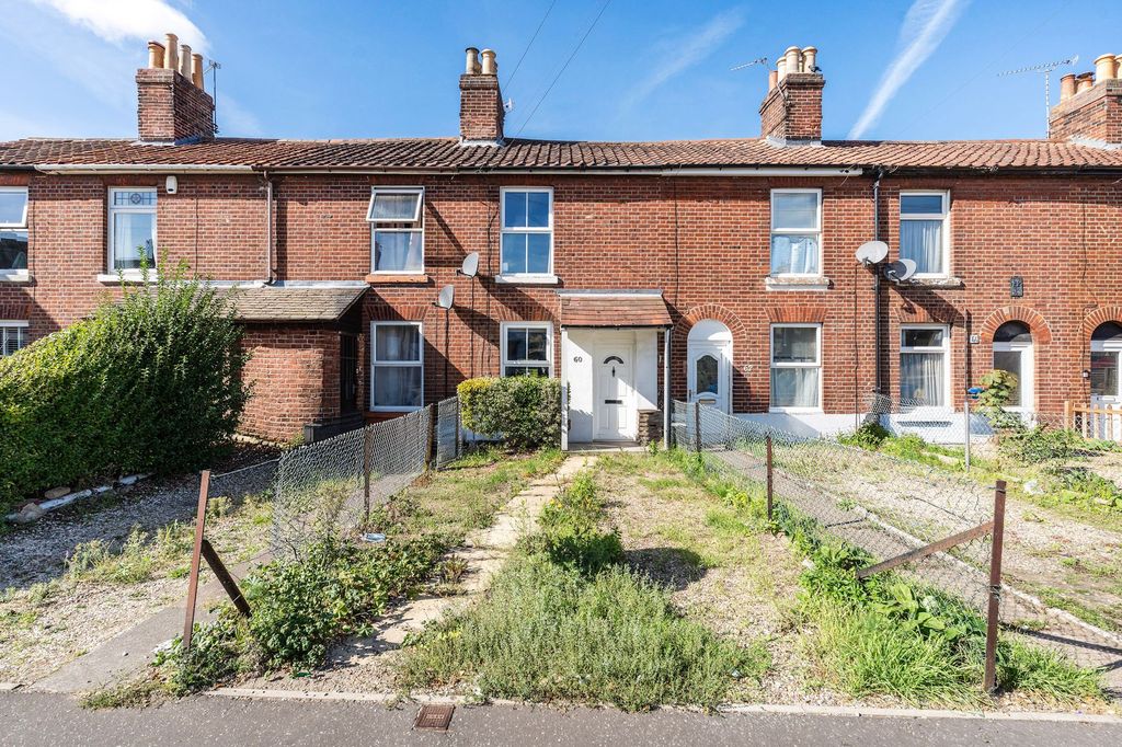 Property photo 1 of 11