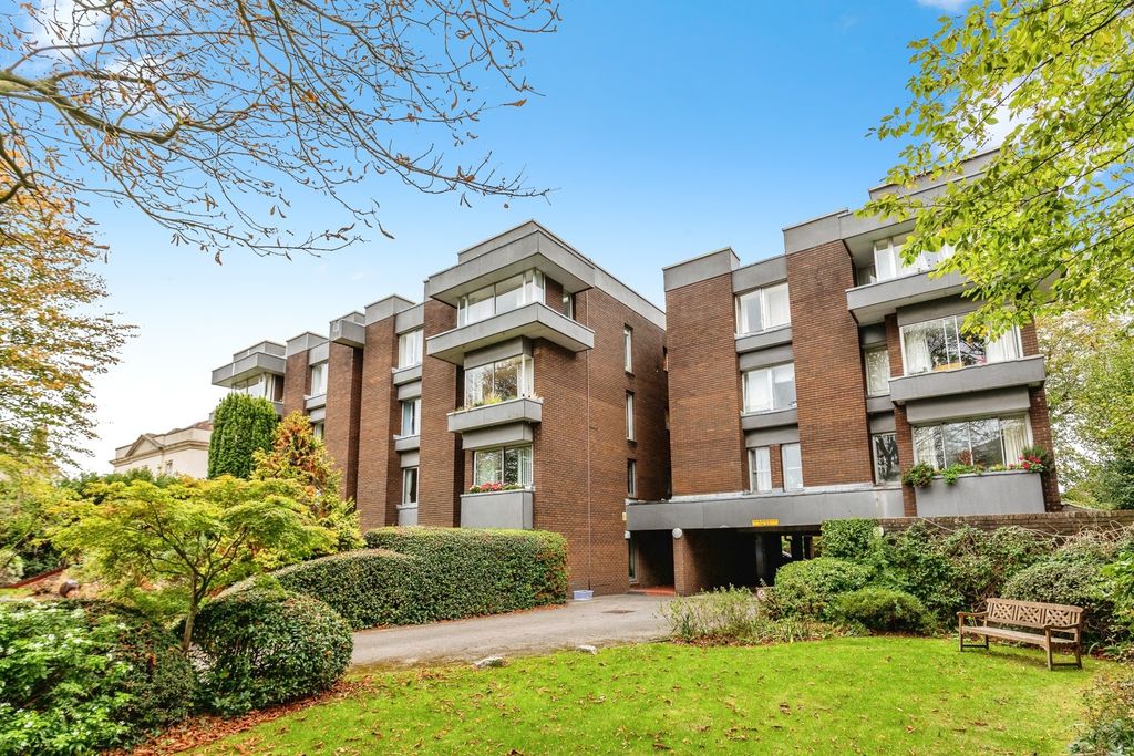 Property photo 1 of 15 Photo