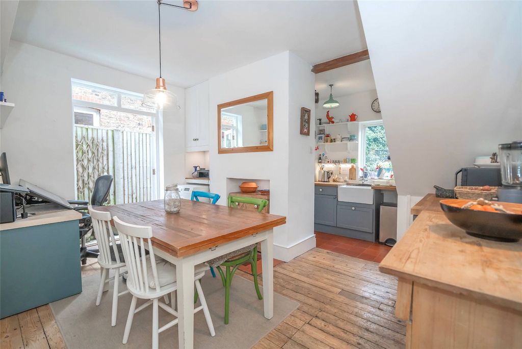 Property photo 3 of 19 Kitchen A