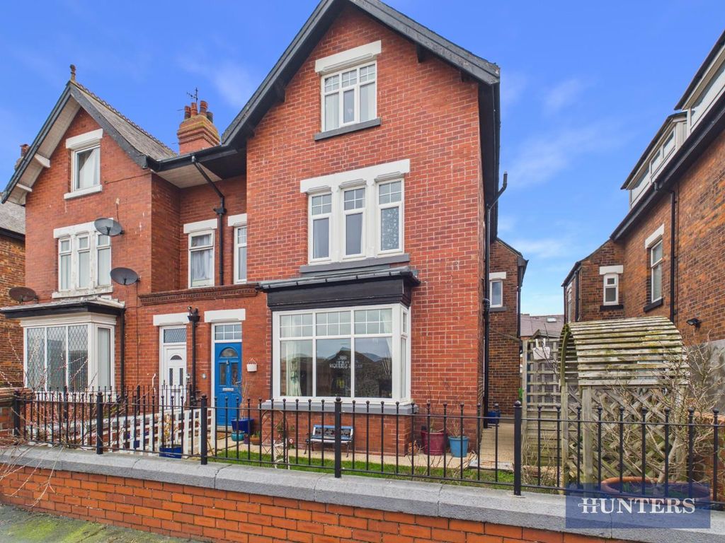 Property photo 1 of 22 Front