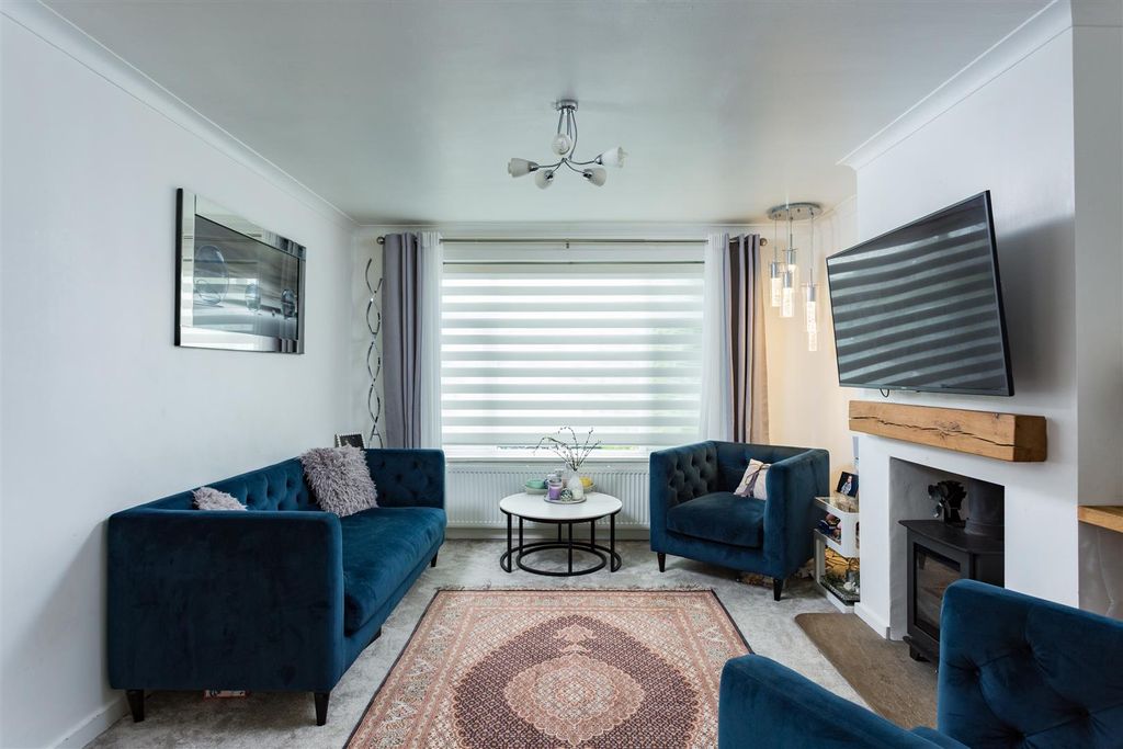 Property photo 3 of 21 15 Parklands-07.Jpg