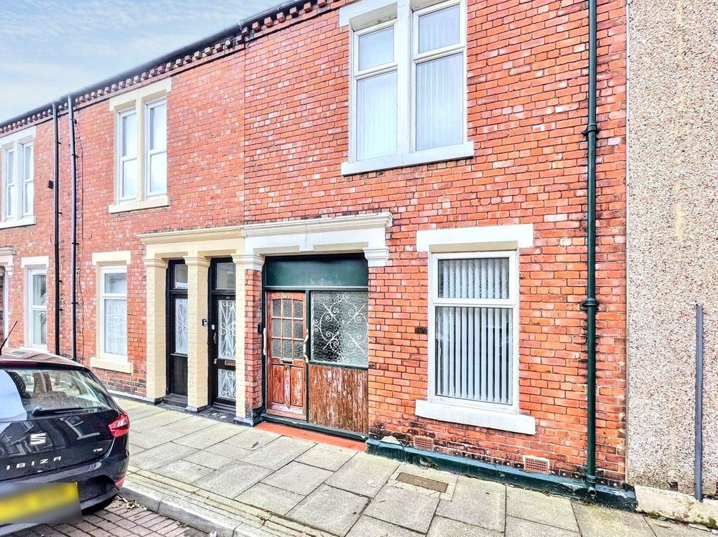 Property photo 1 of 8