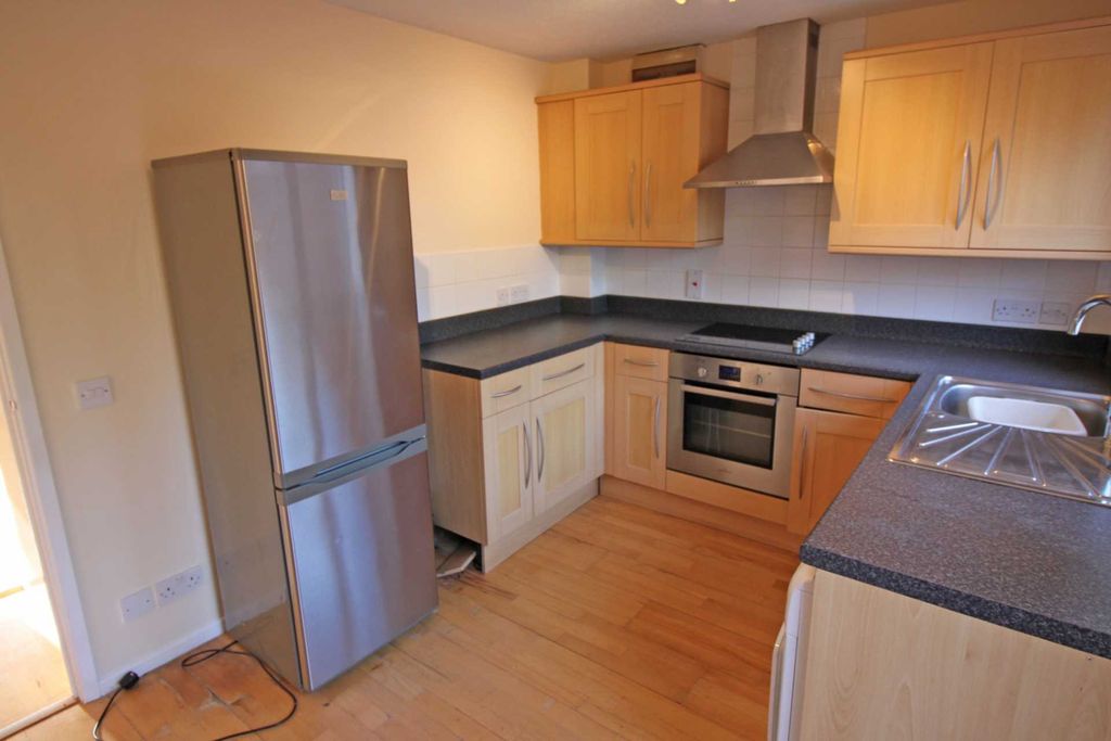 Property photo 3 of 7