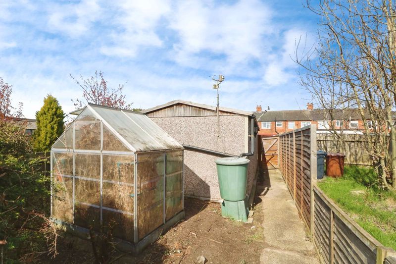 Property photo 3 of 11 Photo 3