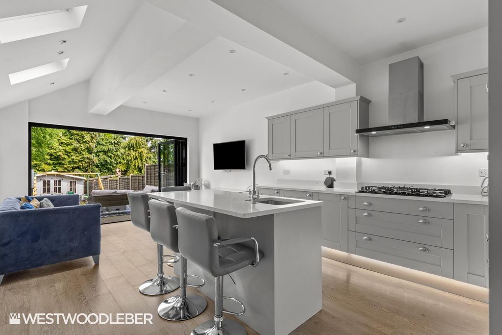 Property photo 3 of 25 Wattonroad_5.Jpg