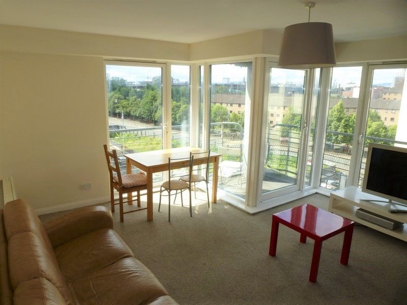 Property photo 2 of 14