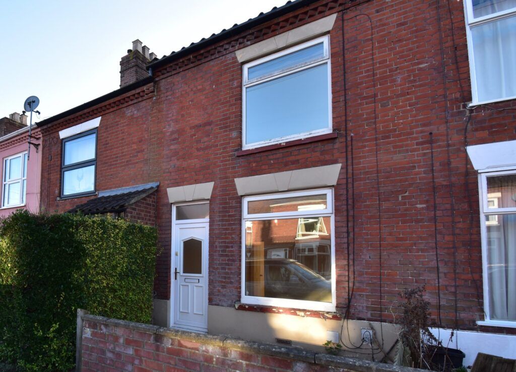 Property photo 1 of 21