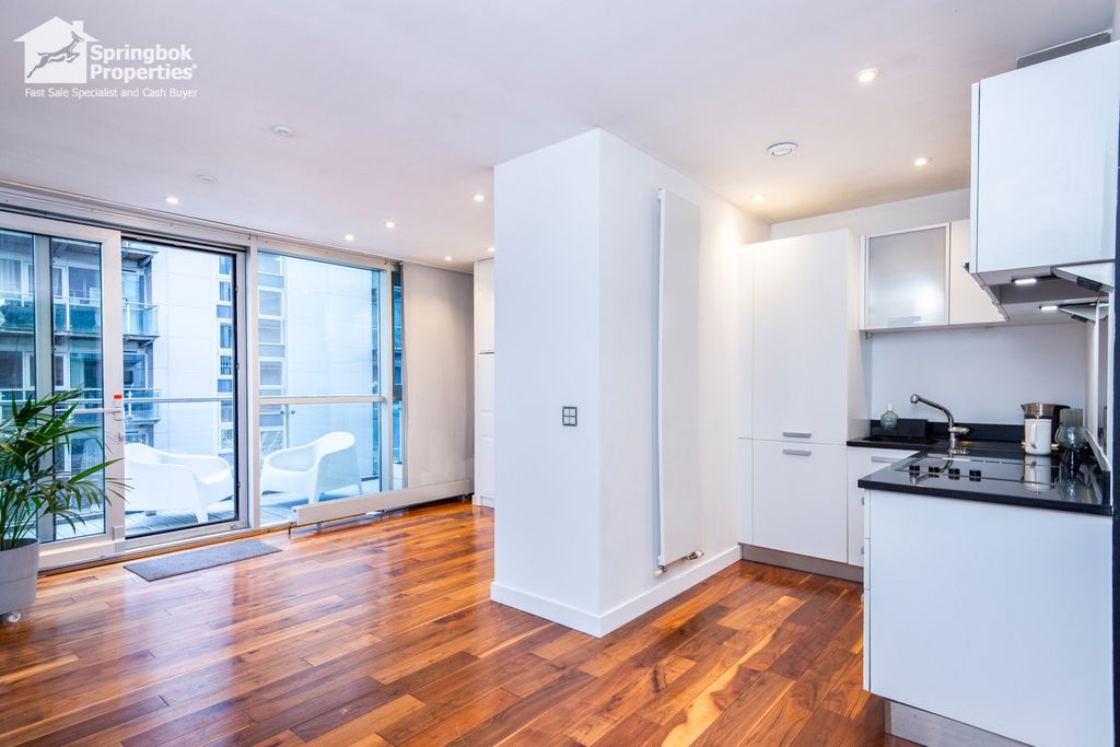 Property photo 3 of 9 Image 2