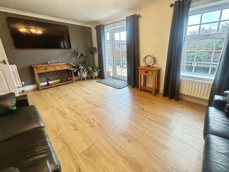 Property photo 2 of 13 Photo 10