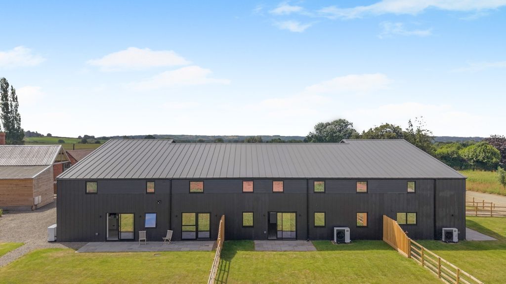 Property photo 3 of 25 External Elevation