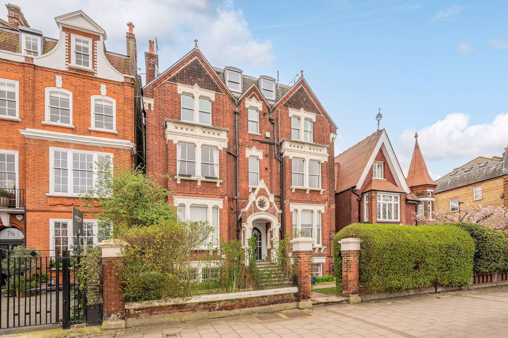 Property photo 1 of 8