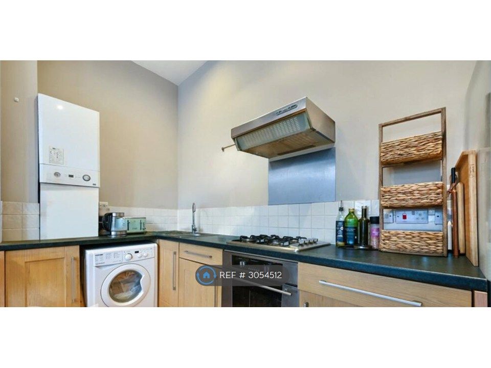 Property photo 2 of 5 Fully Equipped Kitchen Area