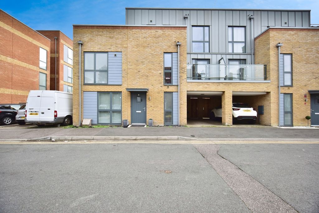 Property photo 1 of 19 Photo