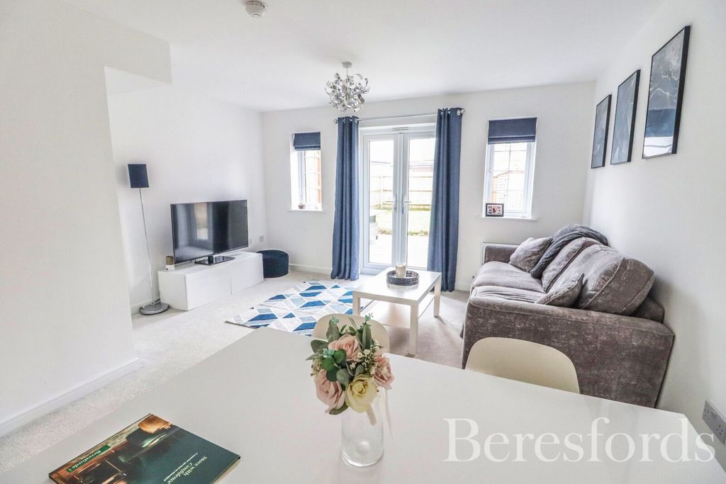 Property photo 3 of 11 Picture No. 04