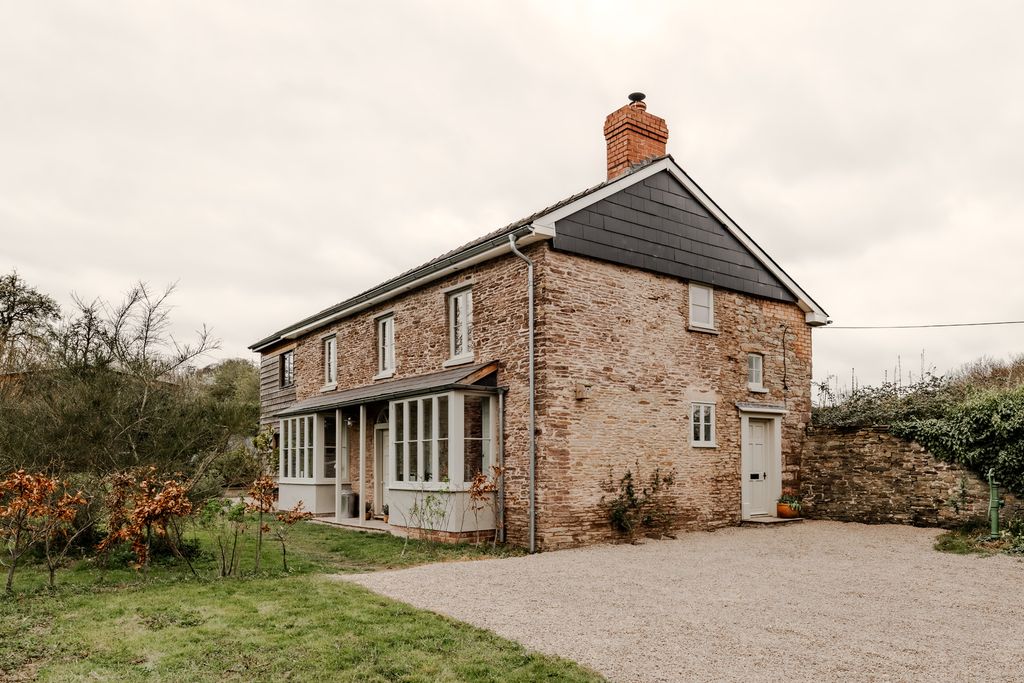 Property photo 2 of 30 337591 - Hc.Hr-13.Jpg